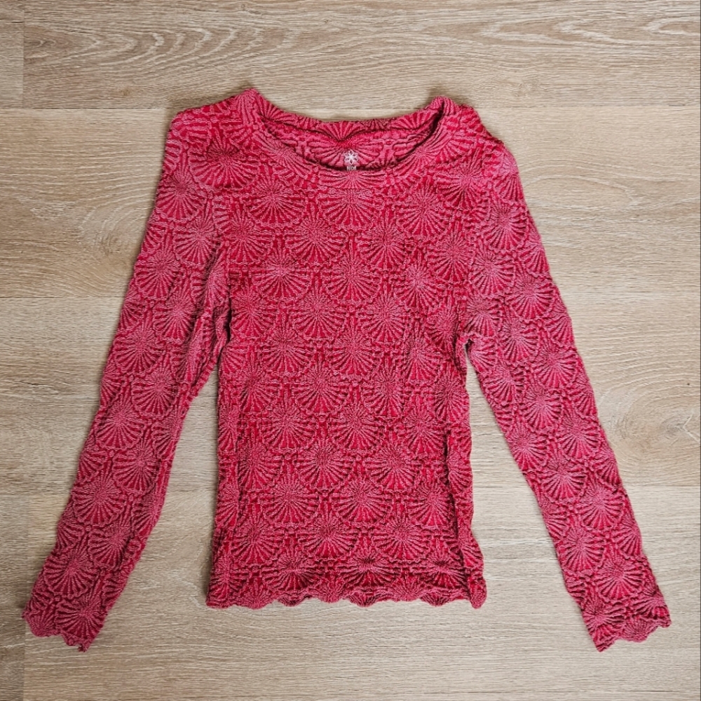 Aura Textured/Stretch Long Sleeve - Size  Large